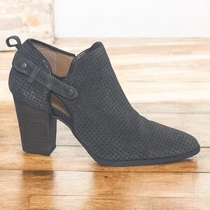 Franco Sarto Women Size 10M Gray Suede Ankle Booties Cut Out Heeled Boots DALE2